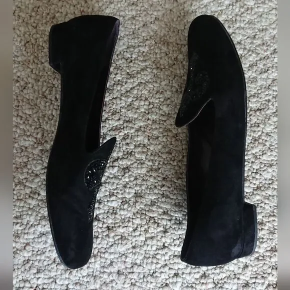 Stuart Weitzman sparkling Fleur De Lis Black Loafers size 8.5 Narrow Flats & Loafers